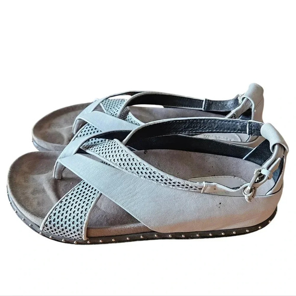 LAMB  Bellatrix Crisscross Gray Leather Women's Flats Sandals Shoes Size 9. - Picture 5 of 10
